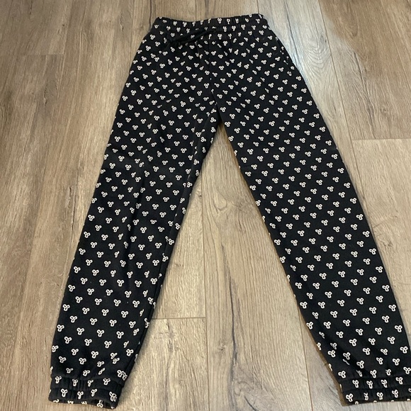 TNA ARITZIA LOGO PRINT JOGGERS WORN ONCE GREAT CONDITION SIZE XXS! - Picture 2 of 3